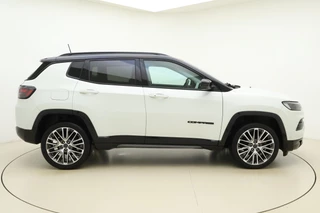 Jeep Compass 1.5T e-Hybrid S Automaat | Lederen bekleding | Keyless | Zwart dak | Stoelverwarming & stoelventilatie | Camera | Lichtmetalen velgen / 10