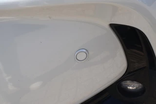 Toyota Yaris 1.5 HYBRID 115 STYLE STOEL-STUUR VERW. DODEHOEK LED KOPLAMPEN KEYLESS PARK.SENSOREN V+A / 26