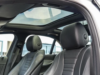 Mercedes-Benz E-klasse 200 AMG Line | Panoramadak | Leder | 360  Camera | Widescreen | LED | Apple CarPlay Android Auto | Memory | 19" | Sfeerverlichting | Dealeronderhouden / 11