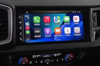 Audi A1 Sportback 30 TFSI Advanced / 16