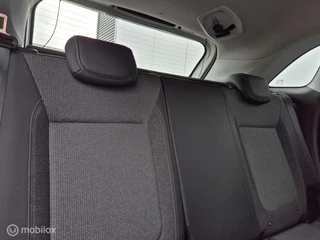 OPEL CROSSLAND 1.2 TURBO BUSINESS EDITION/CAMERA/LED/HALF-LEDER/PDC/LANE ASSIST / 22