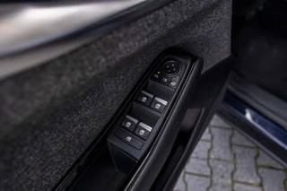 Renault Espace E-Tech full hybrid 200 techno 7p. | Trekhaak | Camera | ACC / 24