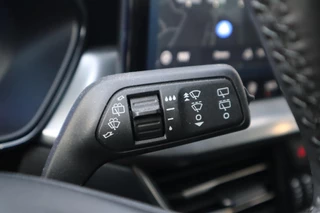 Ford Focus Wagon 125PK HYBRID TITANIUM-X VIRTUAL-COCKPIT B&O AUDIO CLIMA P-SENSOREN 17"LMV LED CAMERA WINTERPACK NL-AUTO / 26