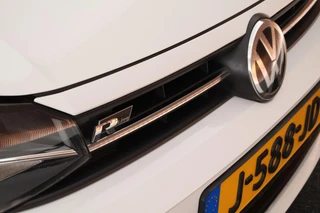Volkswagen Polo 1.0 TSI 95pk DSG R-Line Highline Camera Parkeersensor Climate Control Adaptive Cruise / 44