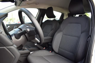 Renault Clio 1.0 TCe Zen | Apple CarPlay | Cruise | Airco | Sportstoelen / 6