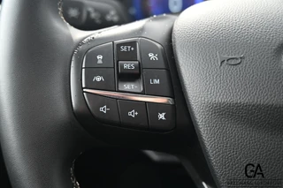 Ford Kuga 2.5 PHEV Vignale / 10