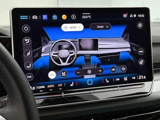 Volkswagen Golf 1.5 eTSI Black Line CAMERA | IQ Light + Grill | VIRTUAL / 30