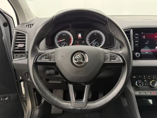 Skoda Karoq 1.5 TSI ACT Style | Adaptive cruise | Stoelverwarming | CarPlay | Camera | Parkeersensoren achter | Trekhaak / 15