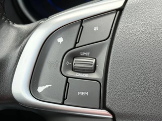 DS DS 4 BWJ 2017 1.2 131 PK Chic  | CLIMA | CRUISE | NAVI | CAMERA | APPLE CARP. | LEDER-ALCANTARA | PRIV. GLASS | MULTIFUNCT. STUUR / 11