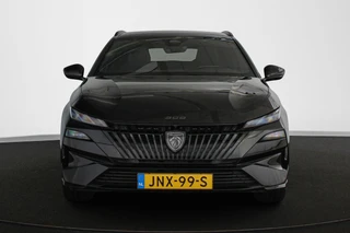 Peugeot e-308 SW GT 54 kWh / 14