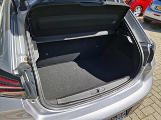 Peugeot 208 1.2 Hybrid 145 e-DCS6 GT | Massagestoel | Alcantara | Achteruitrijcamera | Apple Carplay/Android Auto | Stoelverwarming / 9