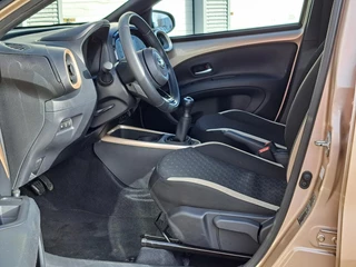 Toyota Aygo X ENVY CABRIO PDC STOELVERWARMING ELEKTRISCH VOUWDAK ZWARTE VELGEN / 10