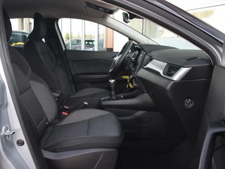 Renault Captur 1.0 TCe 90 Zen | Trekhaak | Apple Carplay | All-seasonbanden / 33
