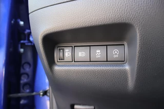 Toyota Aygo X PULSE APPLE/ANDROID STOELVERWARMING KEYLESS CAMERA CLIMA 17"LMV EL-SPIEGELS PRIVACY-GLASS / 11