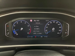 Volkswagen T-Roc 1.5 TSI R-Line Edition / 6