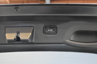 Hyundai Kona 1.6i Hybride Automaat Premium Sky I Schuifdak / 22