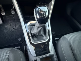 Volkswagen T-Roc 1.0 TSI Life  | LED | Apple Carplay | Adapt. Cruise | DAB+ | PDC v+a incl. Camera / 28