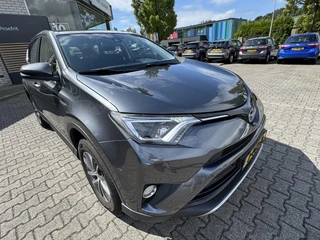 Toyota RAV4 2.5 Hybrid AWD ENERGY / 8