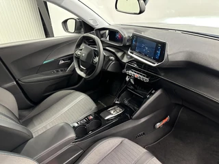 Peugeot e-2008 EV Allure Pack 50 kWh 3 FASE 92% SOH CAMERA ECC CRUISE CARPLAY NAVI LM. / 13