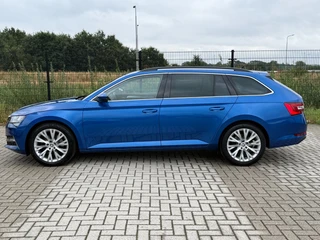 Škoda Superb Combi 1.4 TSI iV Business Edition Camera | PDC | Carplay | Stoelverwarming | / 8