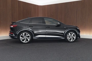 Audi Q4 Sportback e-tron 40 204pk S Edition 77 kWh SOH 91% Stoelverwarming Camera HUD Keyless ACC S-Line / 10