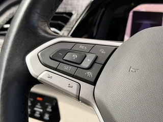 VW Multivan 1.4 eHybrid L2H1 Leder Pano IQ Trekh H/K Sfeer HUD Lang / 36