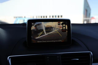 Mazda 3 2.0 SkyActiv-G 120 SkyLease+|Camera|Navi|Cruise control| / 9