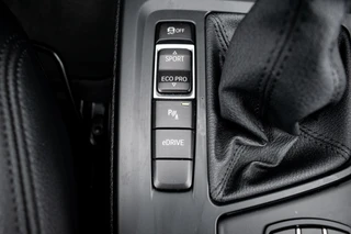 BMW X1 xDrive25e High Executive|1e EIGENAAR|STOELVERW.|AFN. TREKHAAK|HEAD-UP|ELEK. KLEP|CAMERA|LEDER / 19