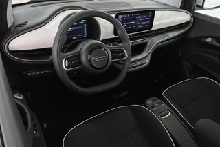 Fiat 500 3+1 Icon 42 kWh SOH 97% Achteruitrijcamera Apple CarPlay Stoelverwarming / 6