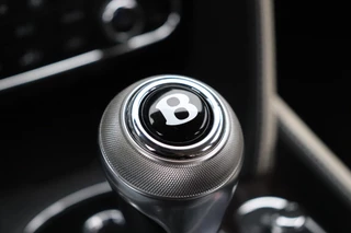 Bentley Flying Spur 6.0 W12 | LEDER | SCHUIFDAK | KERAMISCH | NAIM SOUNDSYSTEM | ENTERTAINMENT ACHTERIN | STOELVERKOELING/VERWARMING | MASSAGE | CAMERA | AIRCO | CRUISE | NAVI | / 12