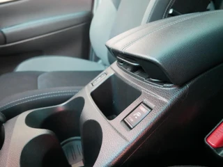 Nissan Qashqai 1.3 DIG-T N-Connecta  360C| Trekhaak| Navi+BT| Pano / 15