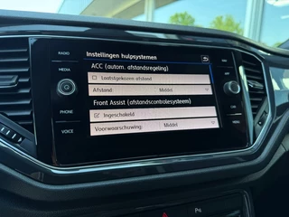Volkswagen T-Roc 2.0 TSI 4Motion Sport - R-Line Pano Camera Leder Navi / 43