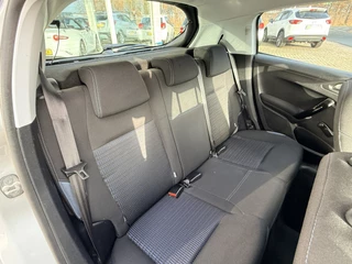 Peugeot 208 1.6 VTi Allure  | Navi | Bluetooth | Cruise | ECC | Regen- en Lichtsensor | Trekhaak / 54