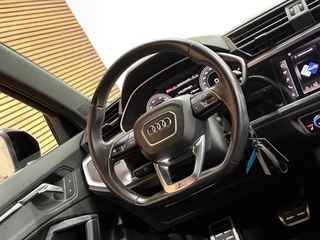 Audi Q3 45 TFSI e S line | 245 PK | Virtual Cockpit Plus | Camera | Black Optics | Leder | 2022 / 14
