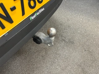 Polestar 2 Long Range Single Motor 78 kWh/pano/trekhaak/harman kardon/memory / 28