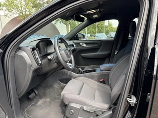 Volvo XC40 Recharge Plus SOH 92%| PILOT ASSIST ACC| ELEKTRISCHE ACHTERKLEP| DODE HOEK SENSOR |WARMTEPOMP| STOEL + STUURVERWARMING| ACHTERUITRIJCAMERA| RIJKLAAPRIJS INCL. 12 MND BOVAG GARANTIE| / 15