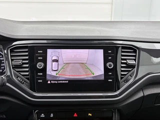 Volkswagen T-ROC 1.5 TSI Sport | Camera | Adaptive Cruise | Stoelverwarming | Navi / 20