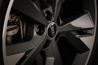 Audi Q4 e-tron 35 Advanced edition 55 kWh | CLIMA | STOELVERWARMING | DAB | APPLE | 20" / 29