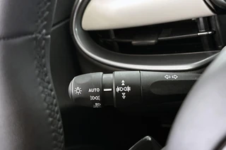 Fiat 600 1.2 Hybrid La Prima Leder Stoelverwarming Massage Keyless / 34