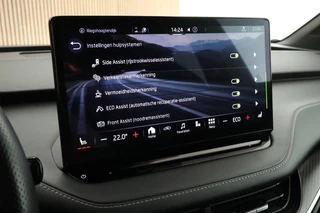 Skoda Enyaq iV 80 Sportline 204pk SOH 96% Stoelverwarming ACC Camera Navigatie / 32