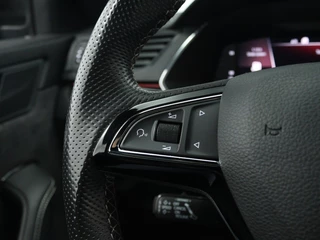 Škoda Superb 1.4 TSI iV Sportline Business Trekhaak | Navi | Camera | Sfeer / 34