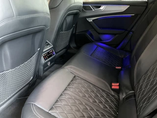 Audi A7 Sportback 55 TFSI E Quattro PHEV Competition S-Line RS-zetels 20inch Camera S-Edition Plug-in / 76