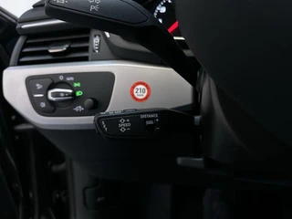 Audi A4 Avant 35 TFSI S Edition Competition LED Stoelverwarming Camera DAB+ Navigatie / 25