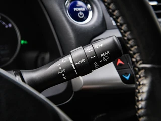 Lexus CT 200h Hybrid | Camera | Navi | Alcantara | Climate control | Cruise control | DAB+ | Trekhaak | Bluetooth / 29