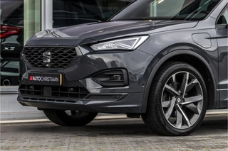 SEAT Tarraco 1.4 TSI e-Hybrid PHEV FR  | E-Trekhaak | Pano | Travel assist / 17