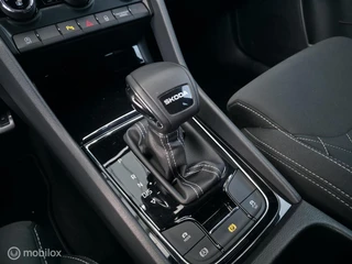 Skoda Karoq 1.5 TSI ACT Sportline / Trekh. / Carplay / Navi / 23