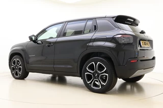 Jeep Avenger Altitude 54 kWh | Adaptive Cruise control | Climate control | Camera | 18" Lichtmetalen velgen | Getint glas | Keyless | Bluetooth | Draadloze telefoonlader / 13