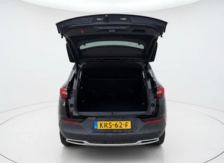 Opel Grandland X 1.6 Turbo Hybrid Business Edition / 11