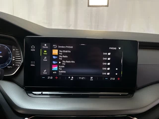 Skoda Octavia Combi 1.0 e-TSI DSG Ambition Virtual Cockpit Parkeersensoren Navigatie DAB+ App-Connect / 20