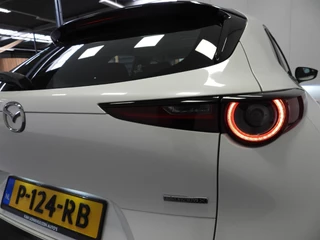 Mazda CX-30 2.0 e-SkyActiv-X M Hybrid NAVI/TREKH./ADAPT.CRUISE/LED/16"LMV! / 34